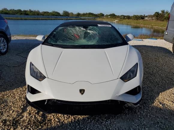 2020 Lamborghini Huracan с VIN ZHWUT5ZF5LLA15099, выставлен на аукционе Copart как лот 79266654 с пробегом Не указан миль и На запчасти • Non repairable. История ставок и продаж доступна на DreamBid. Изображение 5.