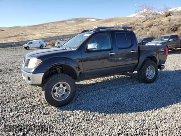 2007 Nissan Frontier SE with VIN 1N6AD07W47C421793, listed as a Copart auction lot 46849975 with 117,416 mi miles and Salvage title. Bid and sale history available at DreamBid. Image 1.