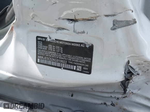 2019 BMW 5 Series 540i with VIN WBAJE5C52KG919922, listed as a IAAI auction lot 43174157 with Not provided miles and . Bid and sale history available at DreamBid. Image 9.