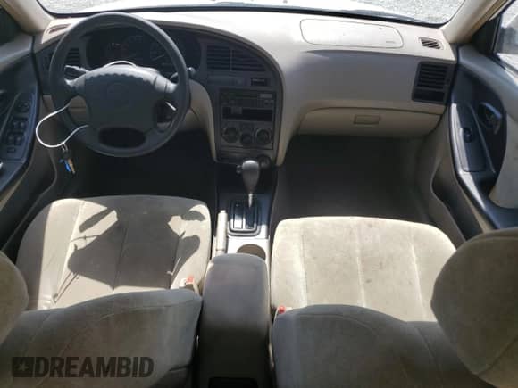 2003 Hyundai Elantra GLS с VIN KMHDN45D23U471775, выставлен на аукционе Copart как лот 69977355 с пробегом 160 596 миль миль и Списание • Salvage title. История ставок и продаж доступна на DreamBid. Изображение 8.