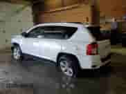 2011 Jeep Compass Latitude с VIN 1J4NT1FB2BD203909, выставлен на аукционе Copart как лот 86264095 с пробегом 183 351 миль миль и Списание • Salvage title. История ставок и продаж доступна на DreamBid. Изображение 2.