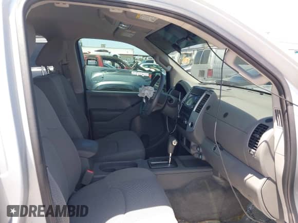 2015 Nissan Frontier SV with VIN 1N6AD0ER1FN726314, listed as a IAAI auction lot 42532117 with 61,991 mi miles and . Bid and sale history available at DreamBid. Image 5.