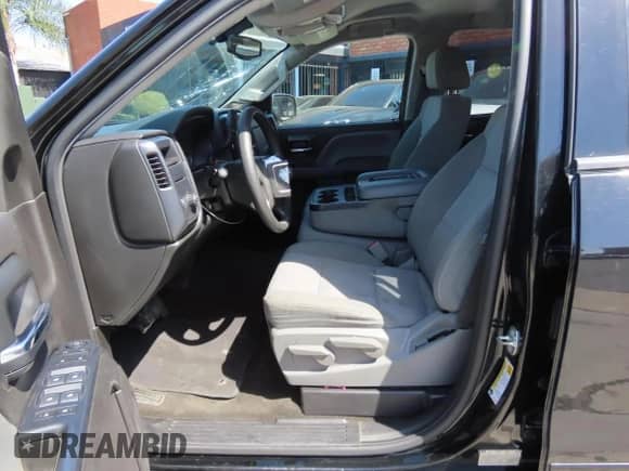 2017 GMC Sierra 1500 z VIN 1GTR1LEC9HZ311703, wystawiony jako Copart lot #58669115 z przebiegiem 48 752 mil mil oraz Szkoda całkowita • Salvage title. Historia ofert i sprzedaży dostępna na DreamBid. Obrazek 9.