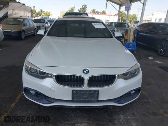 2018 BMW 4 Series 440i с VIN WBA4J5C59JBF07018, выставлен на аукционе IAAI как лот 43225305 с пробегом 110 102 миль миль и . История ставок и продаж доступна на DreamBid. Изображение 12.