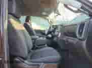 2021 Chevrolet Silverado 2500HD LT z VIN 1GC5YNE79MF260708, wystawiony jako Copart lot #84281425 z przebiegiem 81 466 mil mil oraz Nie do naprawy • Non repairable. Historia ofert i sprzedaży dostępna na DreamBid. Obrazek 7.