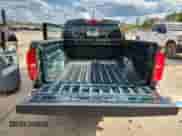2016 Chevrolet Colorado 4WD LT z VIN 1GCGTCE35G1254088, wystawiony jako Copart lot #70126275 z przebiegiem 187 519 mil mil oraz Szkoda całkowita • Salvage title. Historia ofert i sprzedaży dostępna na DreamBid. Obrazek 6.
