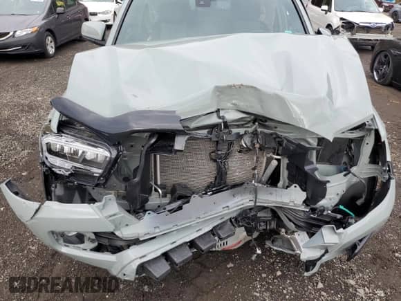 2022 Toyota Tacoma SR z VIN 3TYSZ5AN6NT076787, wystawiony jako Copart lot #86312735 z przebiegiem 22 446 mil mil oraz Szkoda całkowita • Salvage title. Historia ofert i sprzedaży dostępna na DreamBid. Obrazek 11.