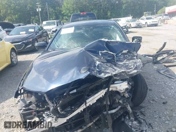 2019 BMW 5 Series 530i with VIN WBAJA5C51KBX88068, listed as a IAAI auction lot 42758238 with Not provided miles and . Bid and sale history available at DreamBid. Image 12.