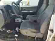 2004 Chevrolet Colorado 1SE LS Z71 with VIN 1GCDS136448109828, listed as a Copart auction lot 61192985 with 249,730 mi miles and Salvage title. Bid and sale history available at DreamBid. Image 7.