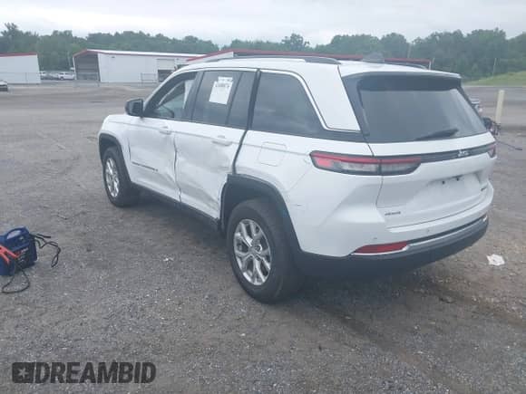 2023 Jeep Grand Cherokee Limited with VIN 1C4RJHBG3PC643173, listed as a IAAI auction lot 42893164 with 20,323 mi miles and . Bid and sale history available at DreamBid. Image 3.