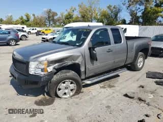 2008 Chevrolet Silverado 1500 1LT с VIN 2GCEK190981263936, выставлен на аукционе Copart как лот 84544635 с пробегом 161 319 миль миль и Списание • Salvage title. История ставок и продаж доступна на DreamBid. Изображение 1.