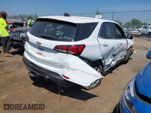 2022 Chevrolet Equinox LT с VIN 3GNAXTEV3NL175947, выставлен на аукционе IAAI как лот 42804190 с пробегом 63 901 миль миль и . История ставок и продаж доступна на DreamBid. Изображение 4.