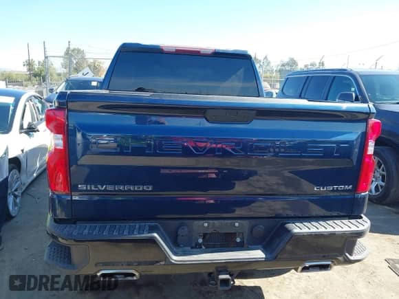 2021 Chevrolet Silverado 1500 Custom Trail Boss with VIN 1GCPYCEF4MZ234391, listed as a IAAI auction lot 42677448 with 87,228 mi miles and . Bid and sale history available at DreamBid. Image 16.