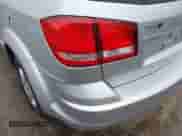 2011 Dodge Journey Express z VIN 3D4PG4FB7BT516245, wystawiony jako IAAI lot #43550253 z przebiegiem 165 955 mil mil oraz . Historia ofert i sprzedaży dostępna na DreamBid. Obrazek 6.