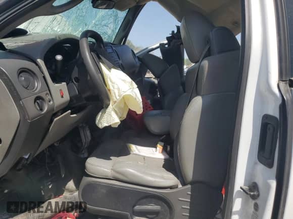 2005 Ford F-150 XL with VIN 1FTRF14565NC06306, listed as a Copart auction lot 57240975 with Not provided miles and Non repairable. Bid and sale history available at DreamBid. Image 7.