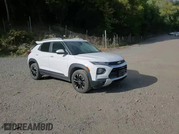 2022 Chevrolet TrailBlazer LT с VIN KL79MRSL5NB128900, выставлен на аукционе Copart как лот 85180185 с пробегом 44 715 миль миль и Списание • Salvage title. История ставок и продаж доступна на DreamBid. Изображение 15.