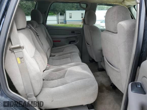 2005 Chevrolet Tahoe LS с VIN 1GNEC13V15J218449, выставлен на аукционе Copart как лот 80537675 с пробегом 222 186 миль миль и Списание • Salvage title. История ставок и продаж доступна на DreamBid. Изображение 11.