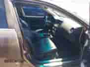 2013 Nissan Maxima SV z VIN 1N4AA5AP1DC816123, wystawiony jako IAAI lot #42890111 z przebiegiem 161 291 mil mil oraz . Historia ofert i sprzedaży dostępna na DreamBid. Obrazek 5.