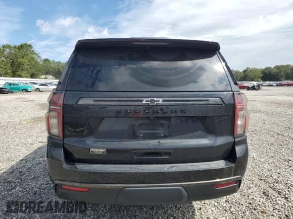 2021 Chevrolet Suburban Z71 with VIN 1GNSKDKD5MR190008, listed as a Copart auction lot 83961935 with 116,494 mi miles and Salvage title. Bid and sale history available at DreamBid. Image 6.
