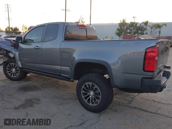 2021 Chevrolet Colorado 4WD ZR2 with VIN 1GCRTEE14M1210503, listed as a IAAI auction lot 41192845 with 2,634 mi miles and . Bid and sale history available at DreamBid. Image 3.