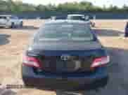 2010 Toyota Camry LE z VIN 4T4BF3EK8AR077858, wystawiony jako IAAI lot #43204574 z przebiegiem 102 122 mil mil oraz . Historia ofert i sprzedaży dostępna na DreamBid. Obrazek 17.