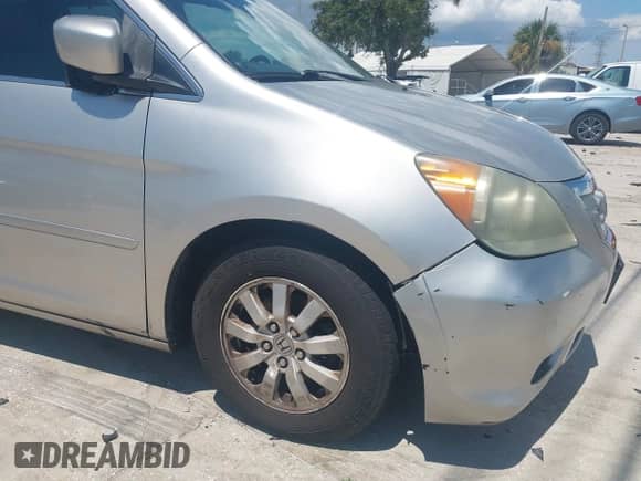 2008 Honda Odyssey EX-L with VIN 5FNRL38628B408599, listed as a IAAI auction lot 43019657 with 225,846 mi miles and . Bid and sale history available at DreamBid. Image 6.