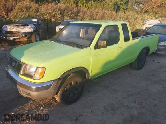 1998 Nissan Frontier XE с VIN 1N6DD26S7WC362048, выставлен на аукционе IAAI как лот 43379935 с пробегом 142 721 миль миль и . История ставок и продаж доступна на DreamBid. Изображение 2.