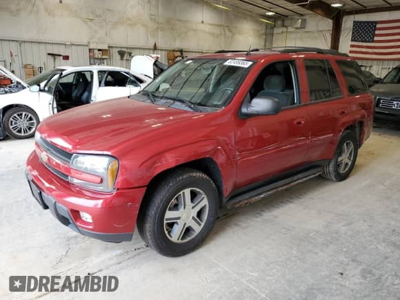 2005 Chevrolet TrailBlazer LS с VIN 1GNDT13S152225977, выставлен на аукционе Copart как лот 82499365 с пробегом 89 607 миль миль и На запчасти • Non repairable. История ставок и продаж доступна на DreamBid. Изображение 1.