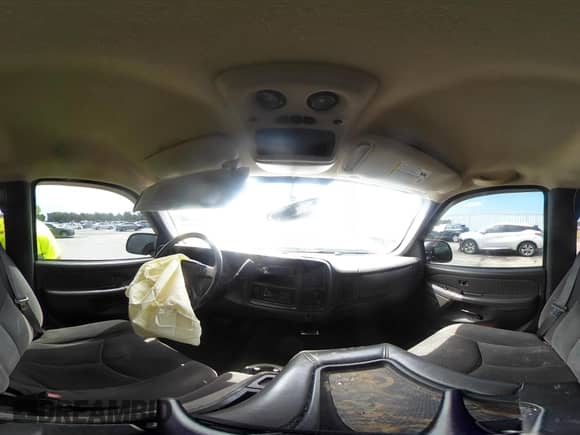 2004 Chevrolet Avalanche with VIN 3GNEC12T24G151070, listed as a IAAI auction lot 42833612 with 229,010 mi miles and . Bid and sale history available at DreamBid. Image 18.