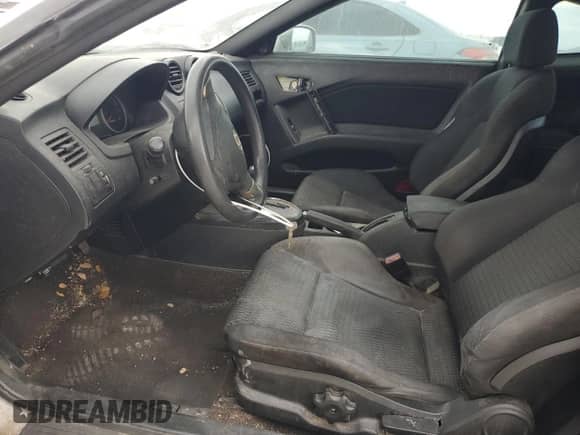 2008 Hyundai Tiburon GS с VIN KMHHM66DX8U295094, выставлен на аукционе Copart как лот 78100674 с пробегом 143 506 миль миль и Списание • Salvage title. История ставок и продаж доступна на DreamBid. Изображение 7.