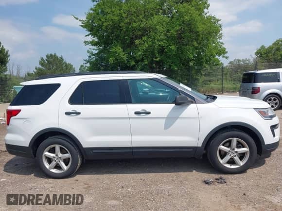2018 Ford Explorer with VIN 1FM5K7BH8JGA83063, listed as a IAAI auction lot 42636972 with 148,638 mi miles and . Bid and sale history available at DreamBid. Image 13.