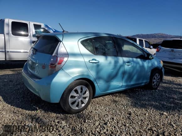 2012 Toyota Prius One с VIN JTDKDTB30C1011682, выставлен на аукционе Copart как лот 87468755 с пробегом 246 669 миль миль и Списание • Salvage title. История ставок и продаж доступна на DreamBid. Изображение 3.