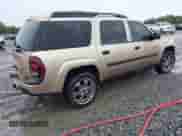2005 Chevrolet TrailBlazer LT с VIN 1GNET16S256129431, выставлен на аукционе IAAI как лот 42905423 с пробегом 223 559 миль миль и . История ставок и продаж доступна на DreamBid. Изображение 4.