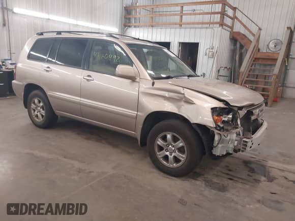 2004 Toyota Highlander with VIN JTEEP21A140058527, listed as a IAAI auction lot 43160492 with 170,962 mi miles and . Bid and sale history available at DreamBid. Image 1.