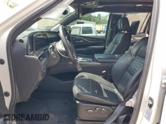 2021 Cadillac Escalade ESV Sport Platinum with VIN 1GYS4RKL6MR479934, listed as a Copart auction lot 60440665 with 46,833 mi miles and Salvage title. Bid and sale history available at DreamBid. Image 7.