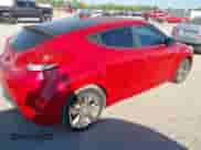 2012 Hyundai Veloster w/Gray Int z VIN KMHTC6AD0CU074696, wystawiony jako IAAI lot #43383748 z przebiegiem 140 707 mil mil oraz . Historia ofert i sprzedaży dostępna na DreamBid. Obrazek 4.