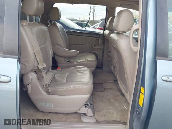 2008 Toyota Sienna XLE z VIN 5TDBK22C28S014660, wystawiony jako IAAI lot #43568791 z przebiegiem 234 423 mil mil oraz . Historia ofert i sprzedaży dostępna na DreamBid. Obrazek 8.