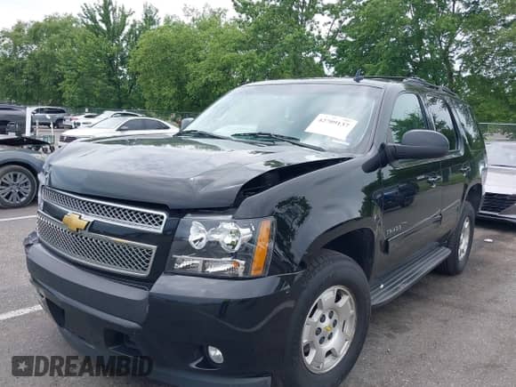 2013 Chevrolet Tahoe LT с VIN 1GNSKBE09DR334950, выставлен на аукционе IAAI как лот 42709137 с пробегом 160 401 миль миль и . История ставок и продаж доступна на DreamBid. Изображение 17.