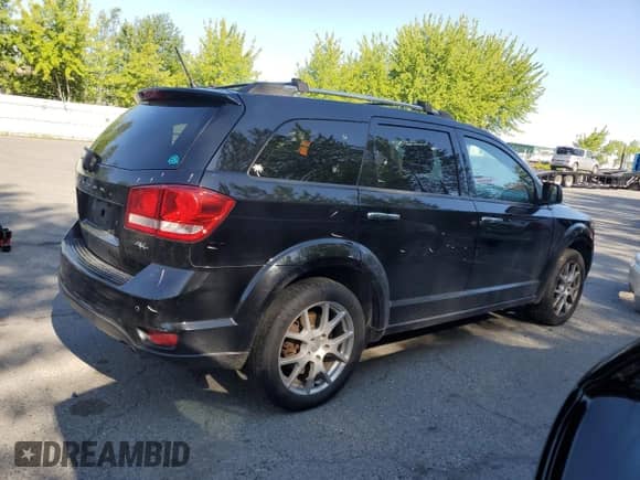 2015 Dodge Journey R/T с VIN 3C4PDDFG4FT578810, выставлен на аукционе Copart как лот 59201695 с пробегом 156 184 миль миль и Списание • Salvage title. История ставок и продаж доступна на DreamBid. Изображение 3.