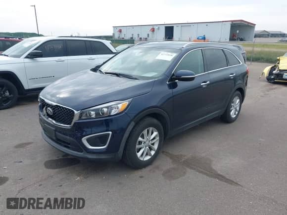 2016 Kia Sorento L with VIN 5XYPG4A34GG170358, listed as a IAAI auction lot 42772056 with 86,510 mi miles and . Bid and sale history available at DreamBid. Image 17.