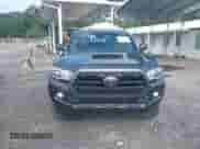 2019 Toyota Tacoma SR5 с VIN 3TMAZ5CNXKM085203, выставлен на аукционе IAAI как лот 42692521 с пробегом 190 094 миль миль и . История ставок и продаж доступна на DreamBid. Изображение 12.