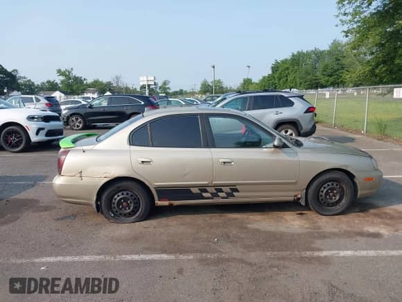 2001 Hyundai Elantra GLS с VIN KMHDN45DX1U150063, выставлен на аукционе IAAI как лот 42891494 с пробегом 218 114 миль миль и . История ставок и продаж доступна на DreamBid. Изображение 13.