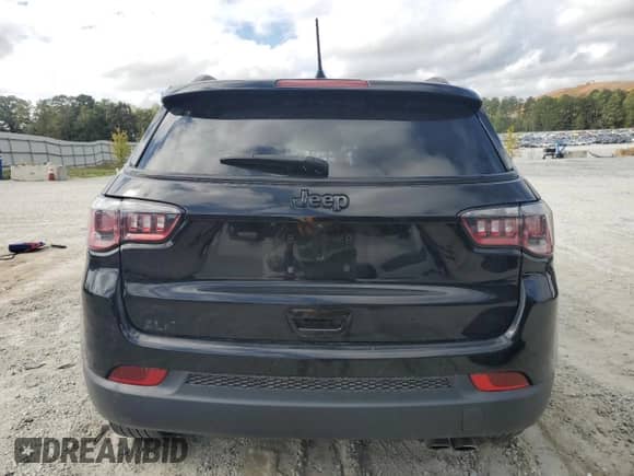 2019 Jeep Compass Altitude with VIN 3C4NJCBB5KT676730, listed as a Copart auction lot 85666565 with 123,853 mi miles and Clean title. Bid and sale history available at DreamBid. Image 6.