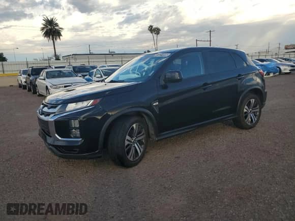 2021 Mitsubishi Outlander ES with VIN JA4APUAUXMU027420, listed as a Copart auction lot 89681695 with 121,814 mi miles and Salvage title. Bid and sale history available at DreamBid. Image 1.