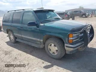 1997 Chevrolet Tahoe с VIN 1GNEK13R5VJ418112, выставлен на аукционе IAAI как лот 42451539 с пробегом 176 295 миль миль и . История ставок и продаж доступна на DreamBid. Изображение 1.