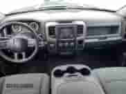 2017 Ram 1500 Express z VIN 1C6RR7FT1HS678514, wystawiony jako Copart lot #68914665 z przebiegiem 183 010 mil mil oraz Szkoda całkowita • Salvage title. Historia ofert i sprzedaży dostępna na DreamBid. Obrazek 8.