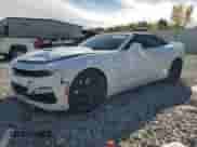 2024 Chevrolet Camaro 2SS z VIN 1G1FH3D73R0115922, wystawiony jako Copart lot #75877344 z przebiegiem 4 734 mil mil oraz Szkoda całkowita • Salvage title. Historia ofert i sprzedaży dostępna na DreamBid. Obrazek 1.