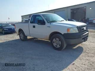 2007 Ford F-150 XL with VIN 1FTRF12W67KB47760, listed as a IAAI auction lot 42406267 with 192,699 mi miles and . Bid and sale history available at DreamBid. Image 1.