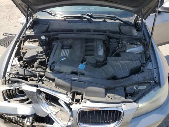 2009 BMW 3 Series 328i с VIN WBAPH57549NL79152, выставлен на аукционе Copart как лот 55294205 с пробегом 145 230 миль миль и Списание • Salvage title. История ставок и продаж доступна на DreamBid. Изображение 11.