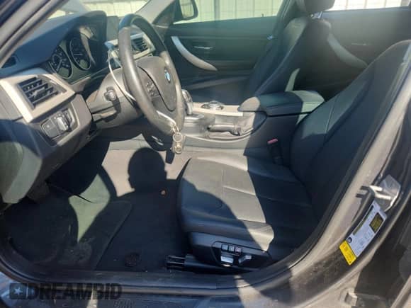 2017 BMW 3 Series 320i with VIN WBA8E1G56HNU13600, listed as a Copart auction lot 86432735 with 100,805 mi miles and Salvage title. Bid and sale history available at DreamBid. Image 7.